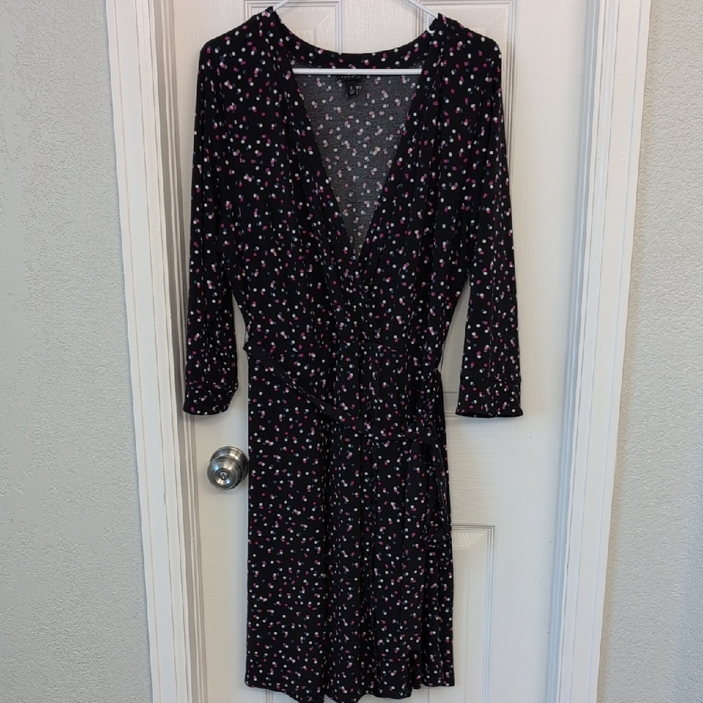 Black Floral Wrap Dress with Pink Accents - Brand - Picture 1 of 13